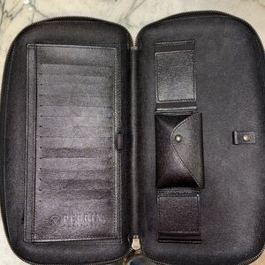 Perrin Paris Leather clutch bag